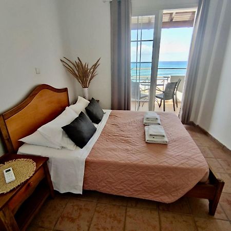 Nereides Apartments Агиос Гордиос Екстериор снимка