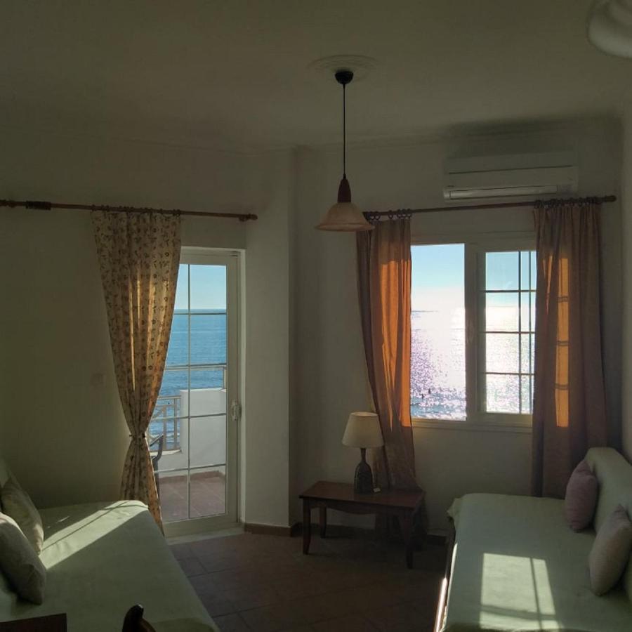 Nereides Apartments Агиос Гордиос Екстериор снимка