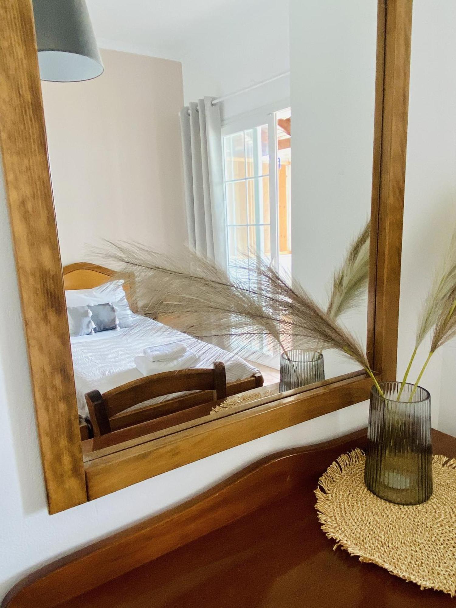 Nereides Apartments Агиос Гордиос Екстериор снимка