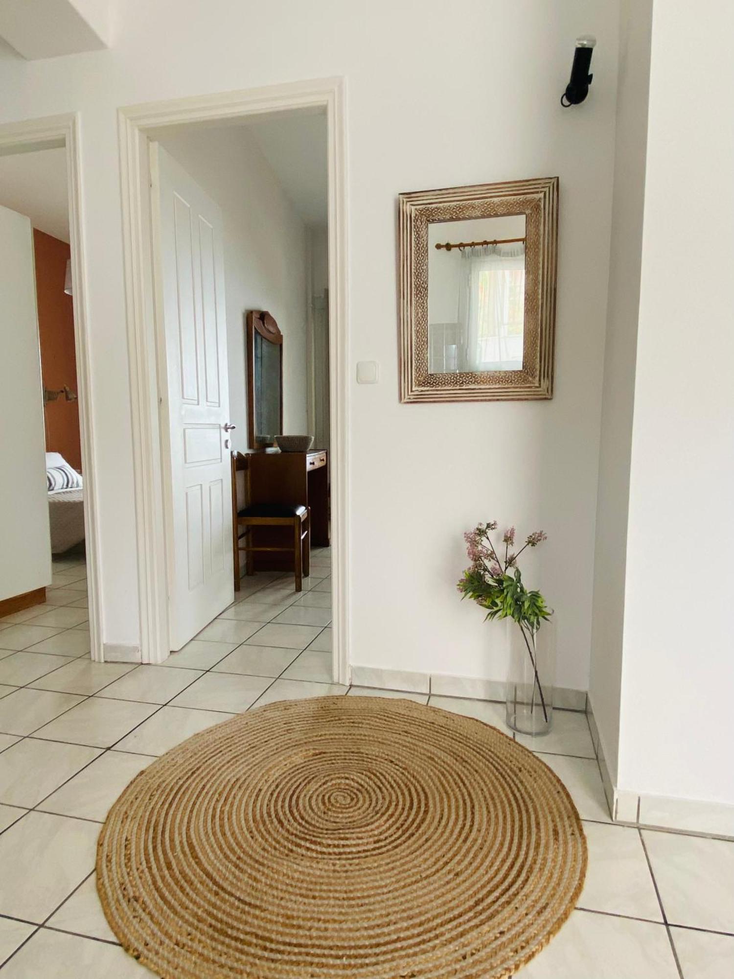 Nereides Apartments Агиос Гордиос Екстериор снимка